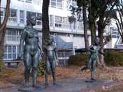 《ひととき》 (Мгновение), 1984