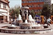 Mühlsteinbrunnen (Фонтан мельничного камня), 1988