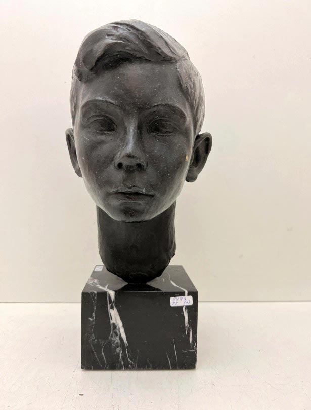 [bust of a boy / бюст мальчика] 
