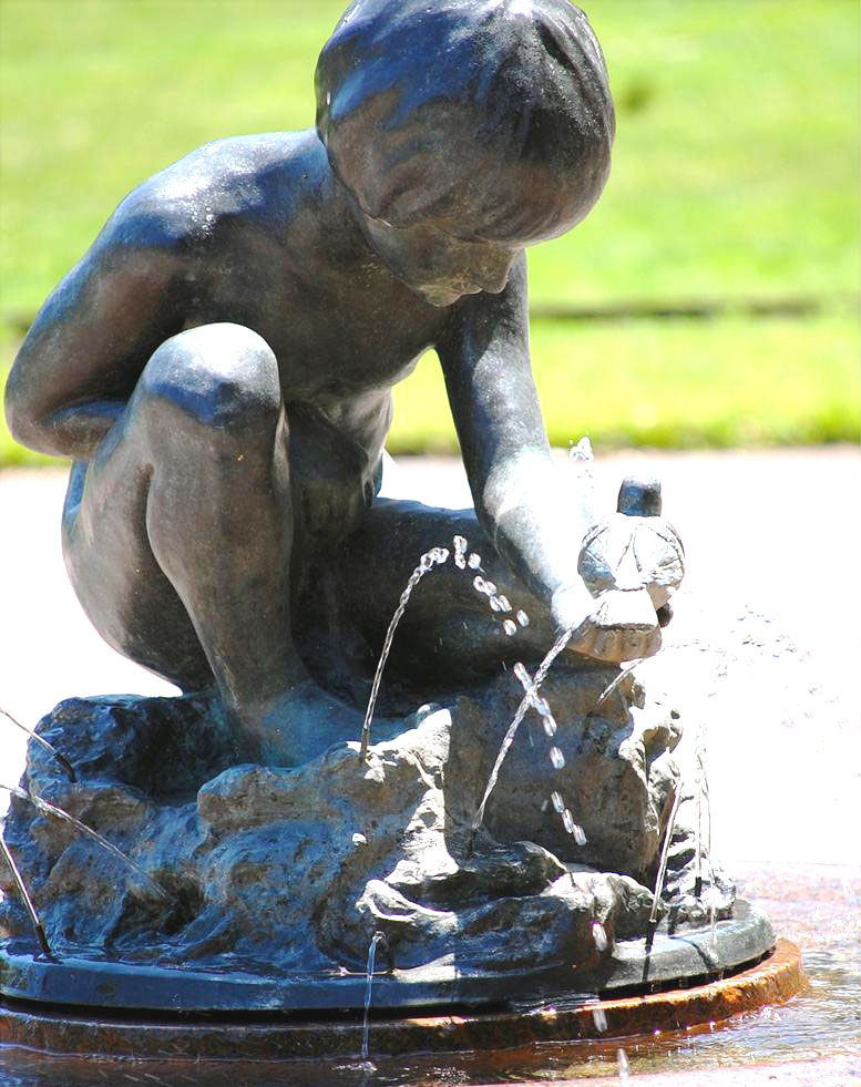 Boy and Bird (Мальчик и птица), 1934