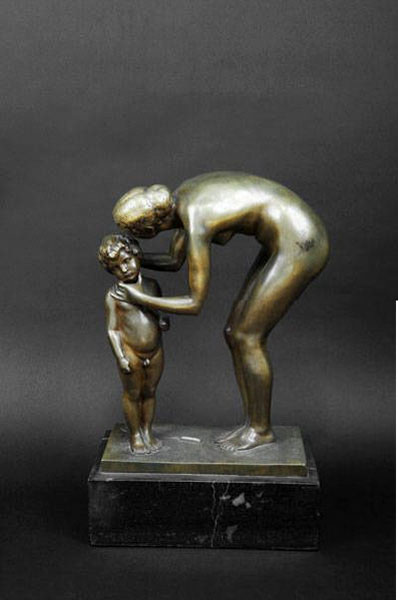 Venus und Amor (Венера и Амур), 1925