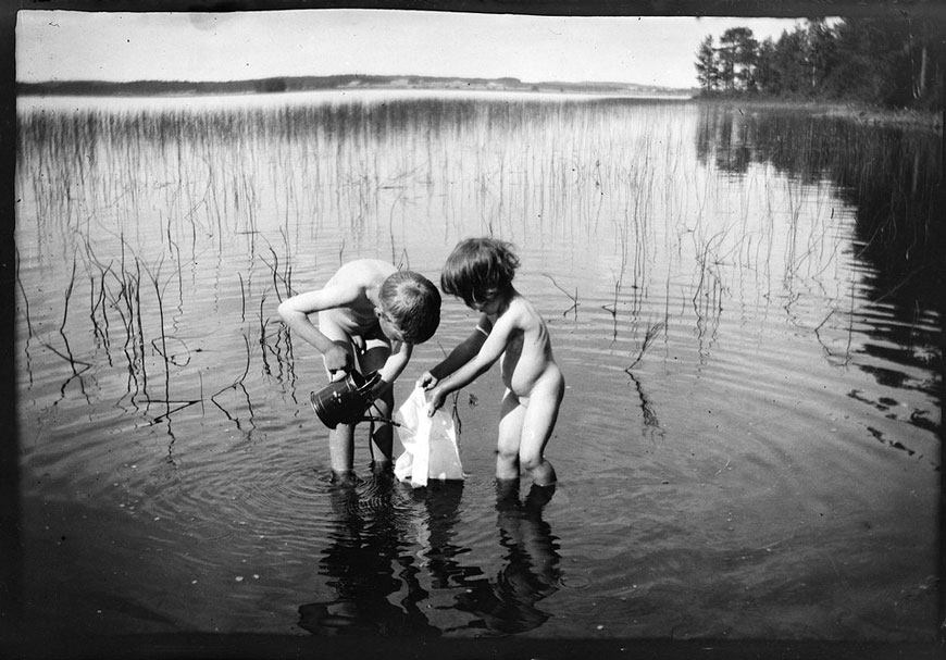 Family Life (Семейная жизнь) 1916